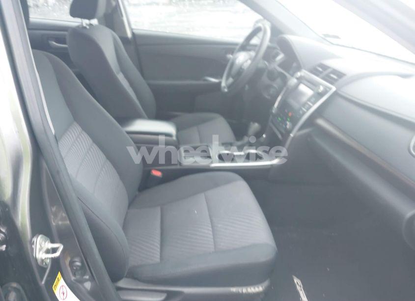 Photo 5 of 2016 Toyota Camry LE (VIN 4T1BF1FK6GU195848)