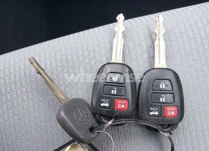 Photo 11 of 2016 Toyota Camry SE (VIN 4T1BF1FK6GU207934)