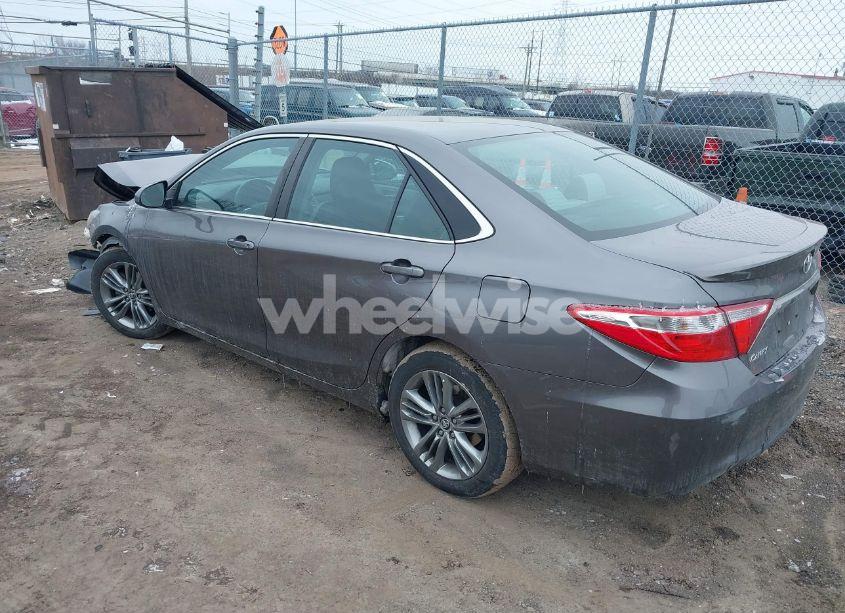 Photo 3 of 2016 Toyota Camry SE (VIN 4T1BF1FK6GU207934)