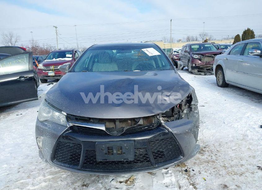 Photo 12 of 2016 Toyota Camry SE (VIN 4T1BF1FK6GU209070)