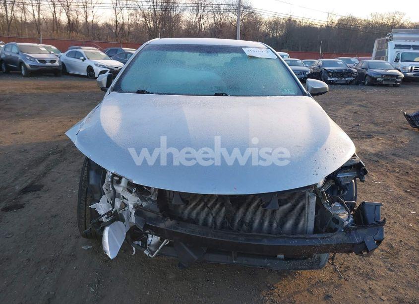 Photo 12 of 2016 Toyota Camry LE (VIN 4T1BF1FK6GU214902)