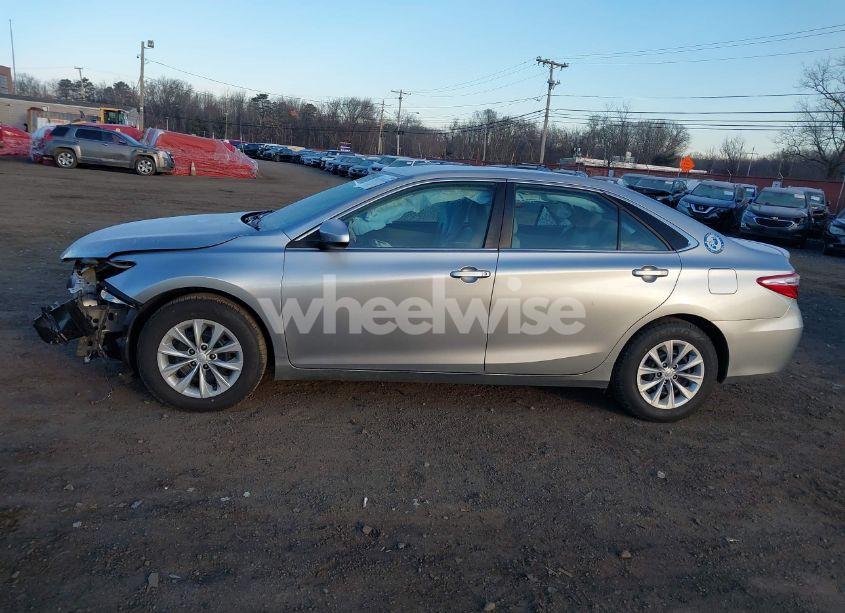 Photo 14 of 2016 Toyota Camry LE (VIN 4T1BF1FK6GU214902)