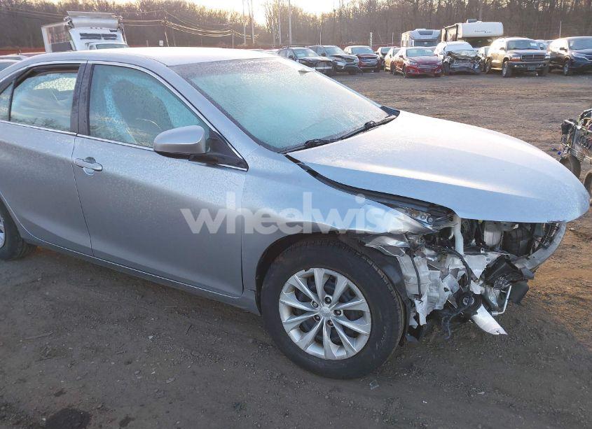 Photo 17 of 2016 Toyota Camry LE (VIN 4T1BF1FK6GU214902)