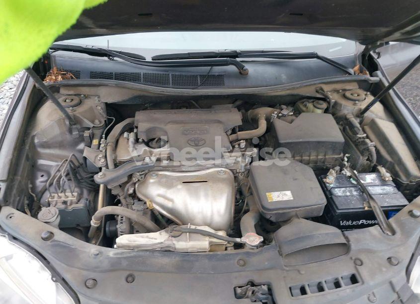 Photo 10 of 2016 Toyota Camry SE (VIN 4T1BF1FK6GU261041)