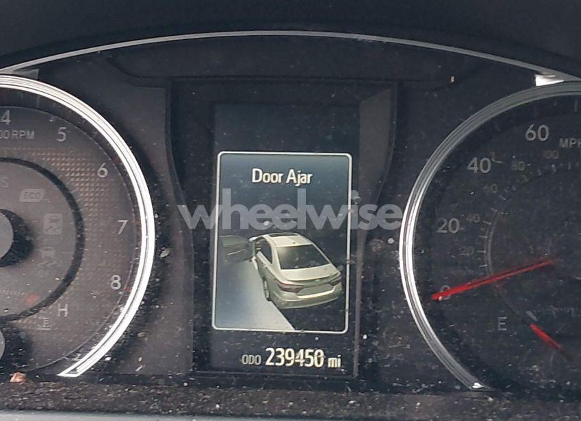 Photo 15 of 2016 Toyota Camry SE (VIN 4T1BF1FK6GU261041)