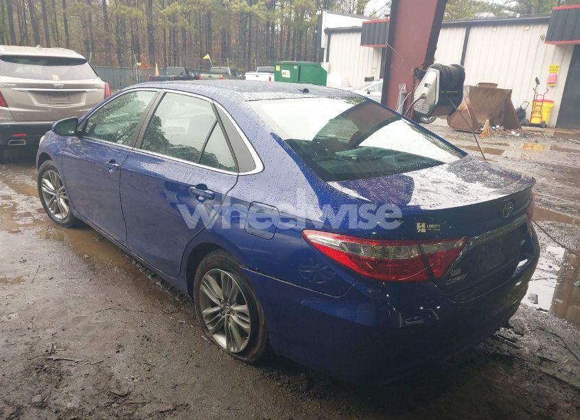 Photo 3 of 2016 Toyota Camry SE (VIN 4T1BF1FK6GU502872)