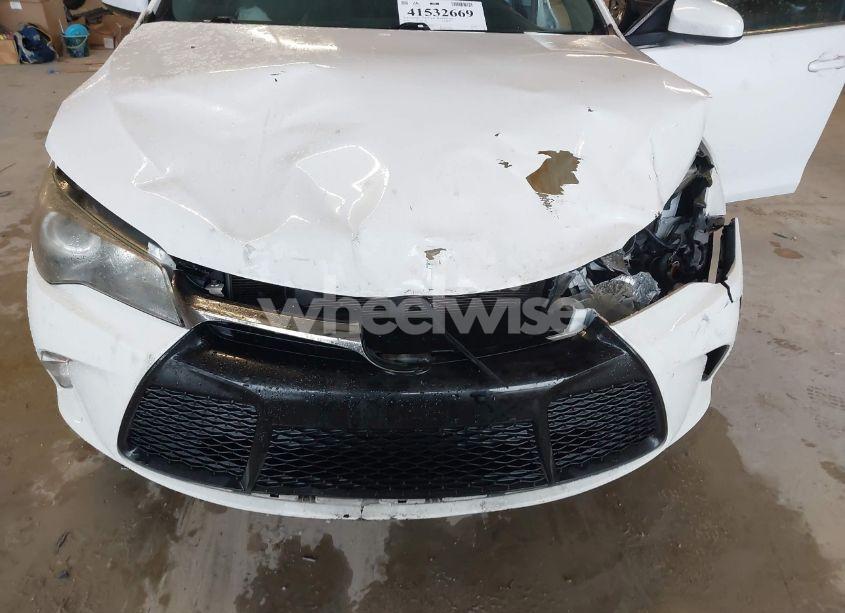 Photo 6 of 2016 Toyota Camry SE (VIN 4T1BF1FK6GU506355)