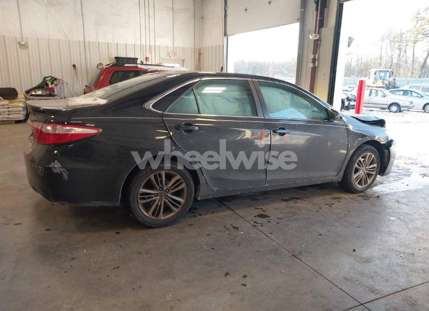 Photo 13 of 2016 Toyota Camry SE (VIN 4T1BF1FK6GU507778)