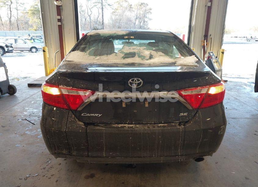 Photo 16 of 2016 Toyota Camry SE (VIN 4T1BF1FK6GU507778)