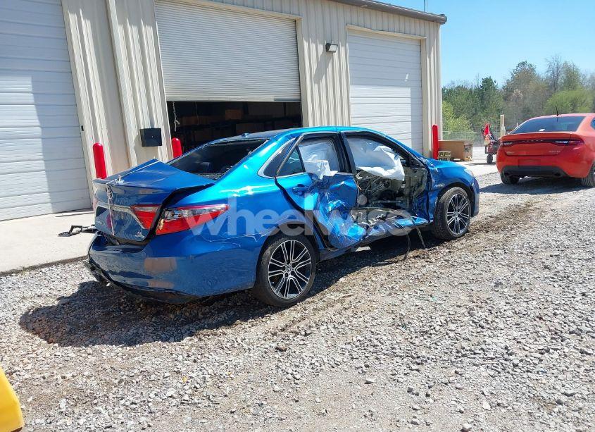 Photo 4 of 2016 Toyota Camry SE (VIN 4T1BF1FK6GU519669)