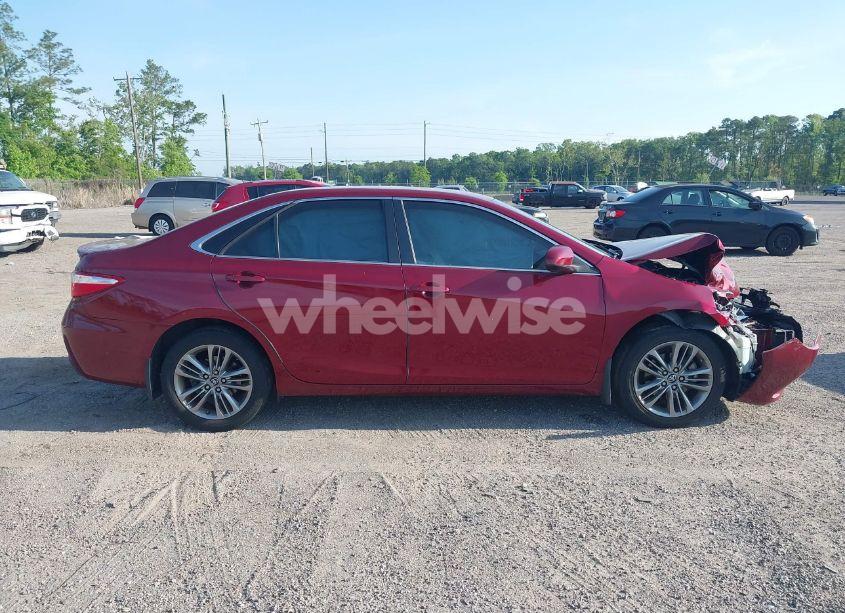 Photo 13 of 2016 Toyota Camry SE (VIN 4T1BF1FK6GU524998)