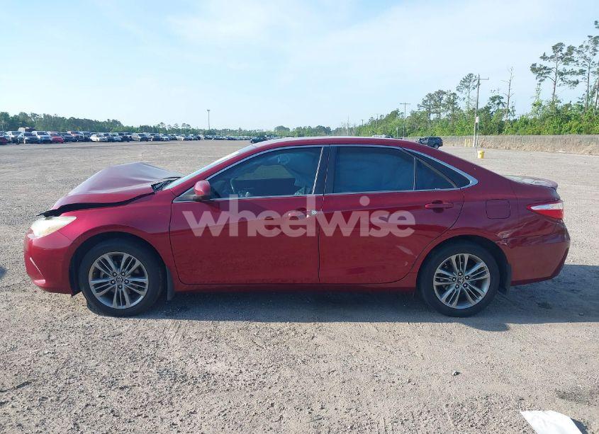 Photo 14 of 2016 Toyota Camry SE (VIN 4T1BF1FK6GU524998)