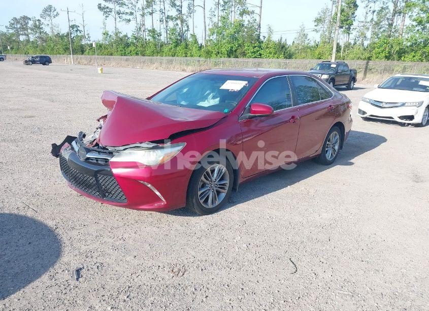 Photo 2 of 2016 Toyota Camry SE (VIN 4T1BF1FK6GU524998)