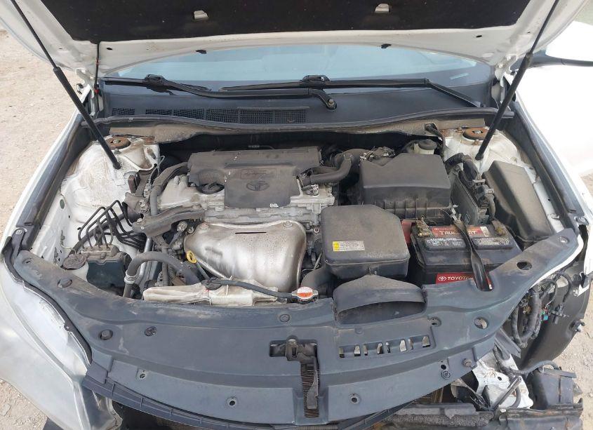 Photo 10 of 2016 Toyota Camry SE (VIN 4T1BF1FK6GU532017)