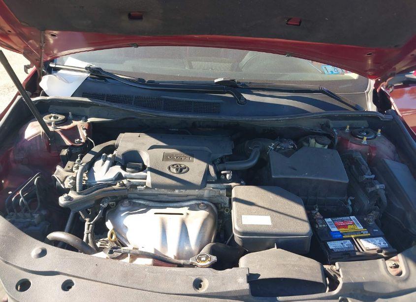 Photo 10 of 2016 Toyota Camry XLE (VIN 4T1BF1FK6GU544328)