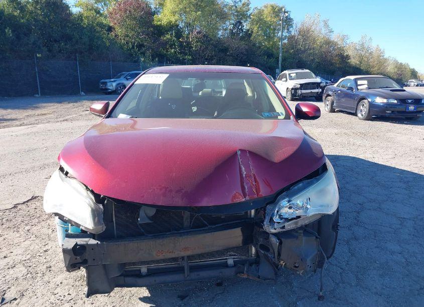 Photo 13 of 2016 Toyota Camry XLE (VIN 4T1BF1FK6GU544328)