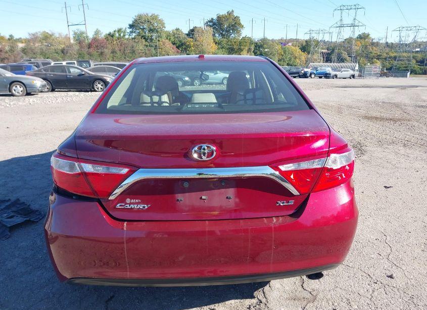 Photo 17 of 2016 Toyota Camry XLE (VIN 4T1BF1FK6GU544328)