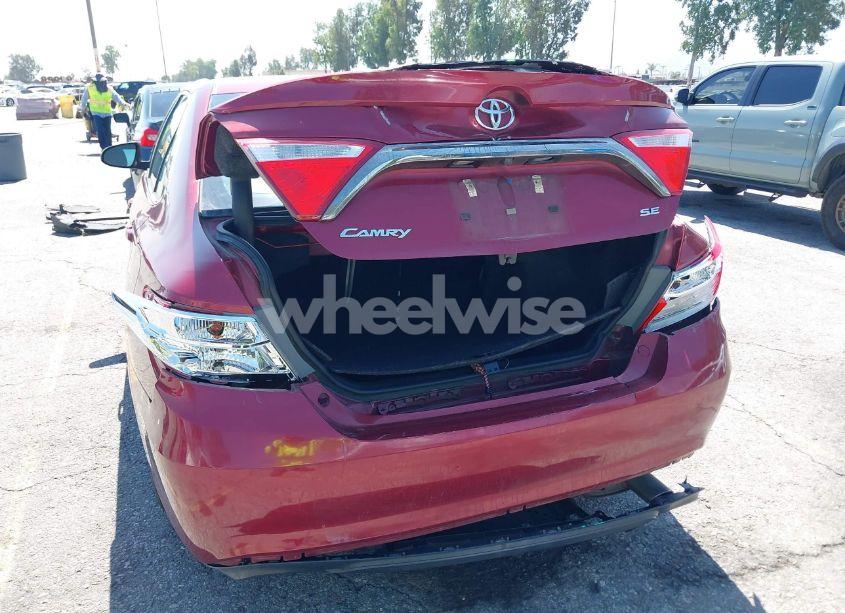 Photo 6 of 2016 Toyota Camry SE (VIN 4T1BF1FK6GU566944)