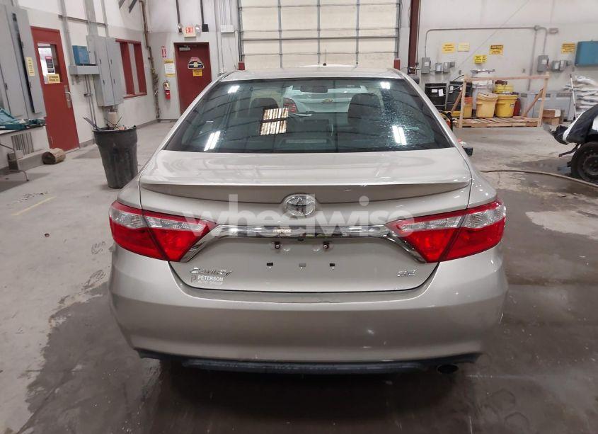 Photo 17 of 2016 Toyota Camry SE (VIN 4T1BF1FK6GU586725)