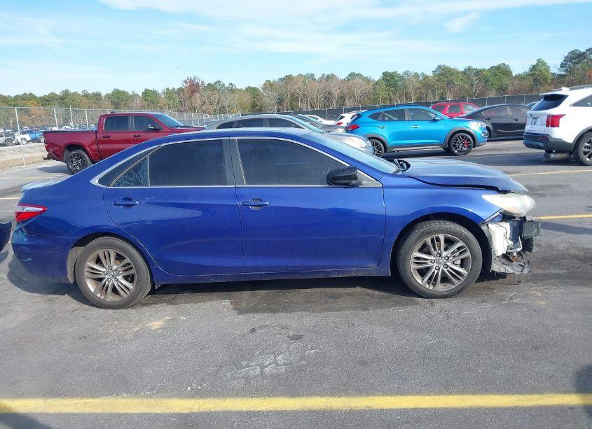 Photo 14 of 2016 Toyota Camry SE (VIN 4T1BF1FK6GU586837)