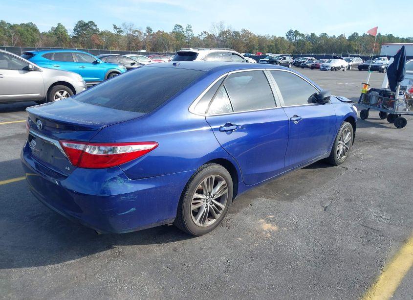 Photo 4 of 2016 Toyota Camry SE (VIN 4T1BF1FK6GU586837)