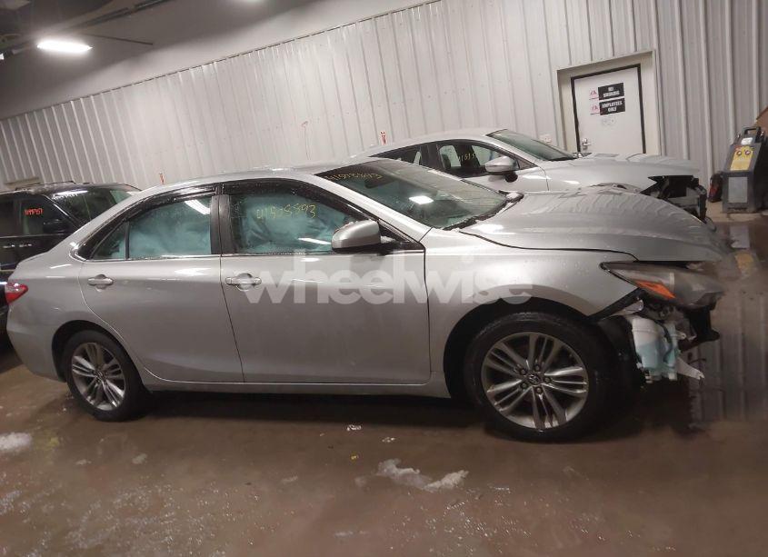 Photo 13 of 2016 Toyota Camry SE (VIN 4T1BF1FK6GU591066)