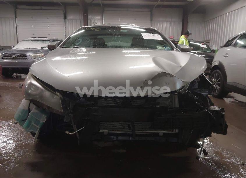 Photo 6 of 2016 Toyota Camry SE (VIN 4T1BF1FK6GU591066)