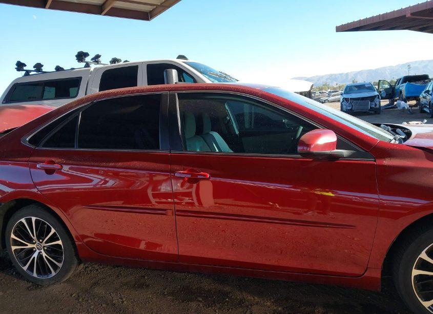 Photo 13 of 2016 Toyota Camry SE (VIN 4T1BF1FK6GU594369)