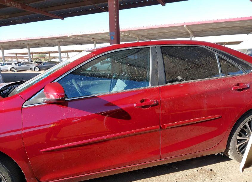 Photo 14 of 2016 Toyota Camry SE (VIN 4T1BF1FK6GU594369)