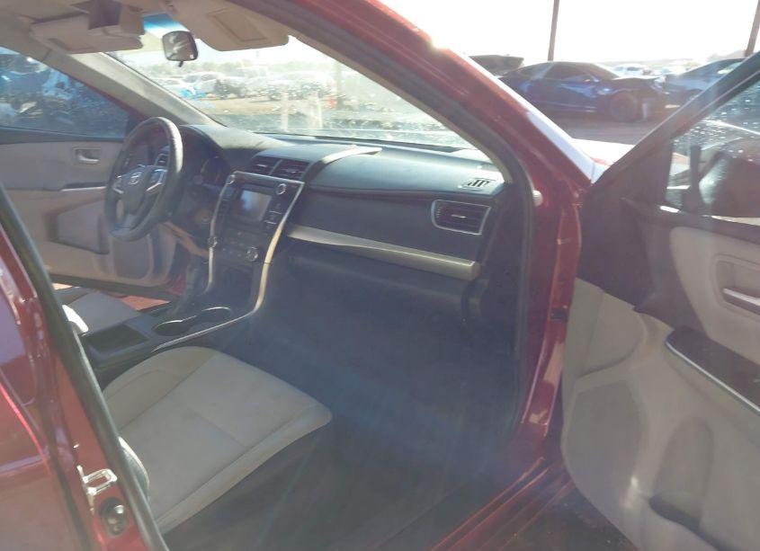 Photo 5 of 2016 Toyota Camry SE (VIN 4T1BF1FK6GU594369)