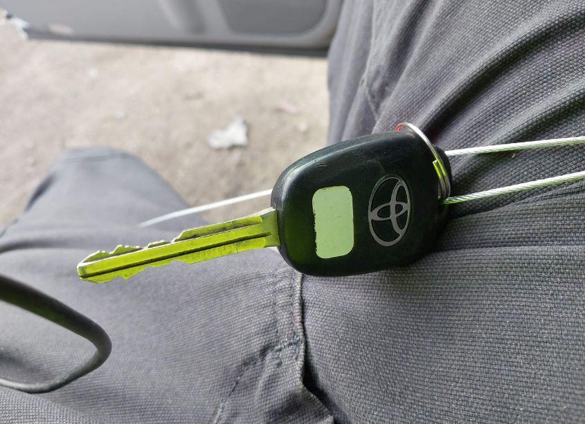 Photo 11 of 2017 Toyota Camry LE/SE/XLE/XSE (VIN 4T1BF1FK6H4685045)