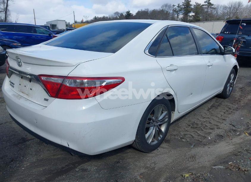 Photo 4 of 2017 Toyota Camry SE (VIN 4T1BF1FK6HU268539)