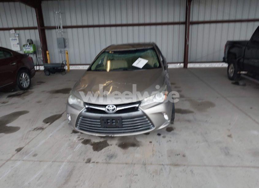 Photo 11 of 2017 Toyota Camry LE (VIN 4T1BF1FK6HU285082)