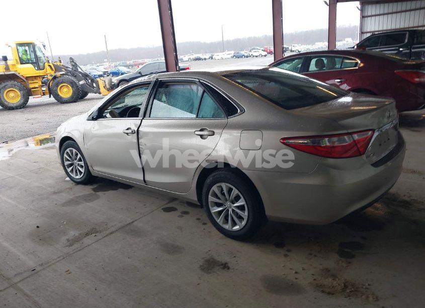 Photo 13 of 2017 Toyota Camry LE (VIN 4T1BF1FK6HU285082)