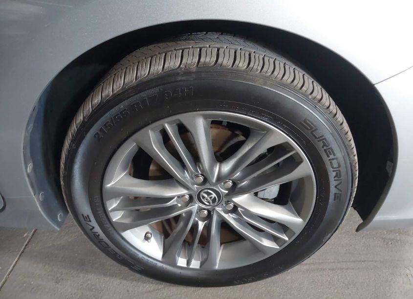 Photo 12 of 2017 Toyota Camry SE (VIN 4T1BF1FK6HU302298)