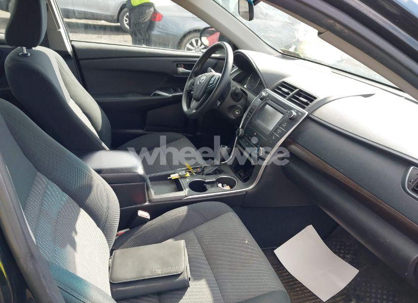 Photo 5 of 2017 Toyota Camry LE (VIN 4T1BF1FK6HU302821)