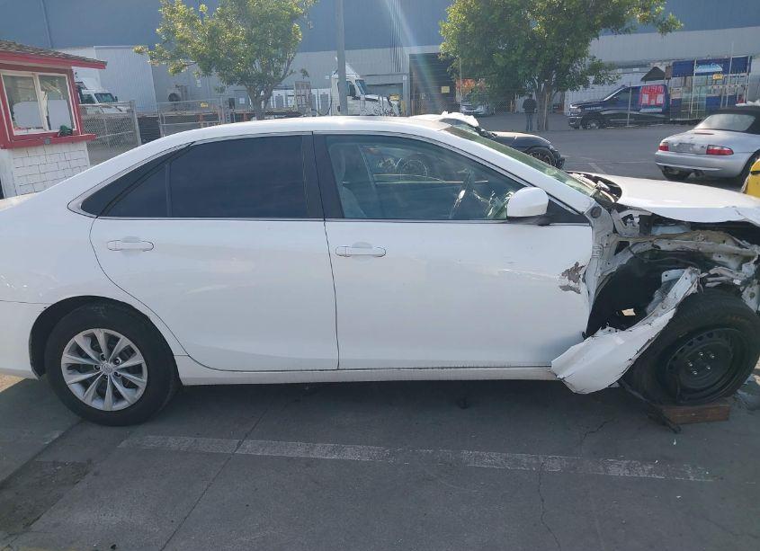 Photo 14 of 2017 Toyota Camry LE (VIN 4T1BF1FK6HU303791)