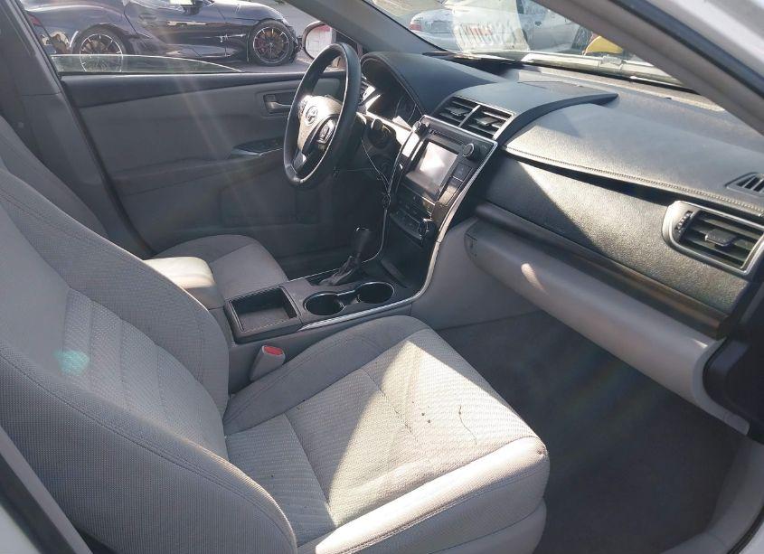 Photo 5 of 2017 Toyota Camry LE (VIN 4T1BF1FK6HU303791)