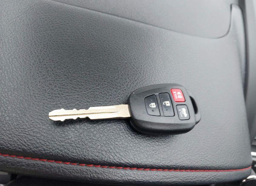 Photo 11 of 2017 Toyota Camry SE (VIN 4T1BF1FK6HU317948)