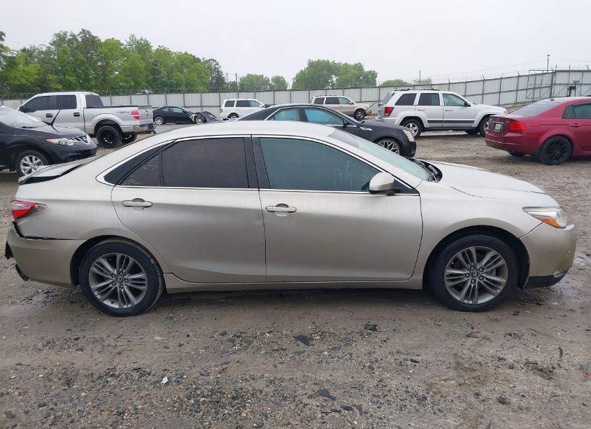 Photo 13 of 2017 Toyota Camry SE (VIN 4T1BF1FK6HU317948)