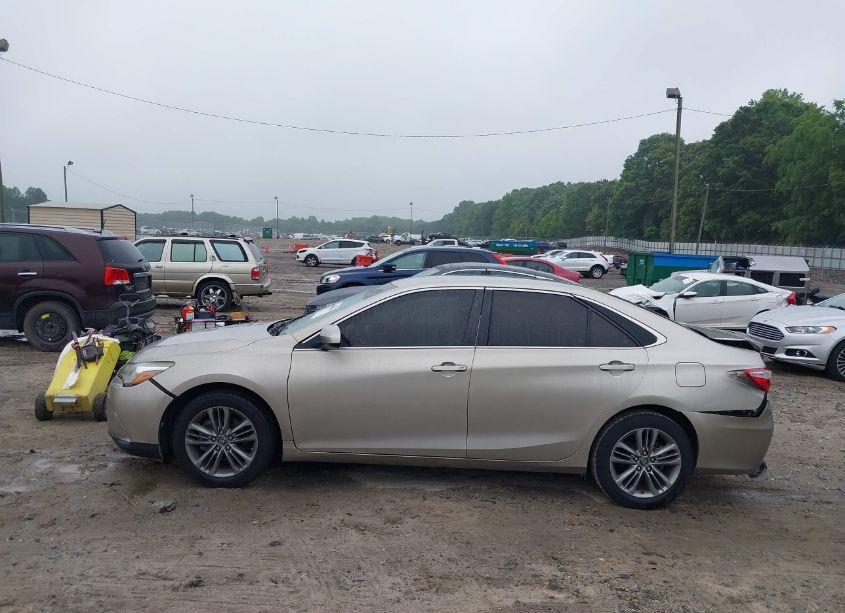 Photo 14 of 2017 Toyota Camry SE (VIN 4T1BF1FK6HU317948)