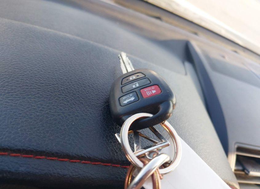 Photo 11 of 2017 Toyota Camry SE (VIN 4T1BF1FK6HU330148)