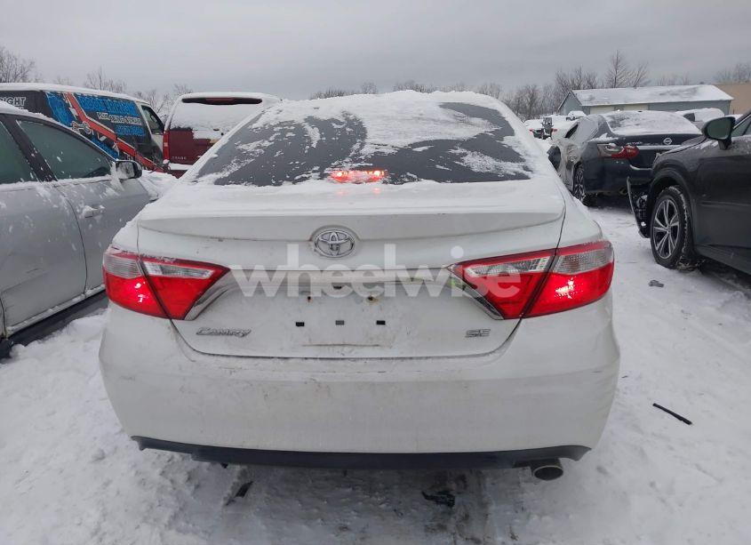 Photo 17 of 2017 Toyota Camry SE (VIN 4T1BF1FK6HU339741)