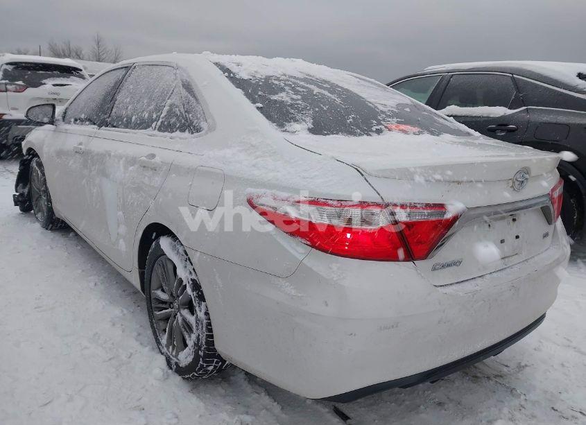 Photo 3 of 2017 Toyota Camry SE (VIN 4T1BF1FK6HU339741)