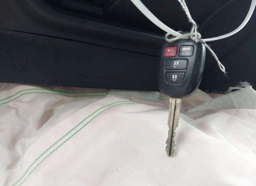 Photo 11 of 2017 Toyota Camry SE (VIN 4T1BF1FK6HU340565)