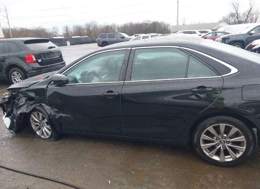 Photo 14 of 2017 Toyota Camry SE (VIN 4T1BF1FK6HU340565)