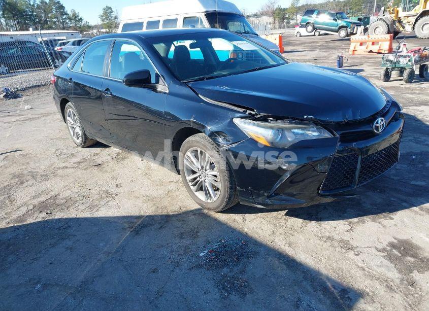 2017 Toyota Camry SE (VIN 4T1BF1FK6HU371590) main photo