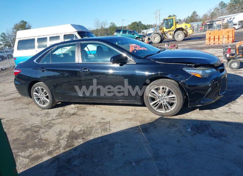 Photo 13 of 2017 Toyota Camry SE (VIN 4T1BF1FK6HU371590)