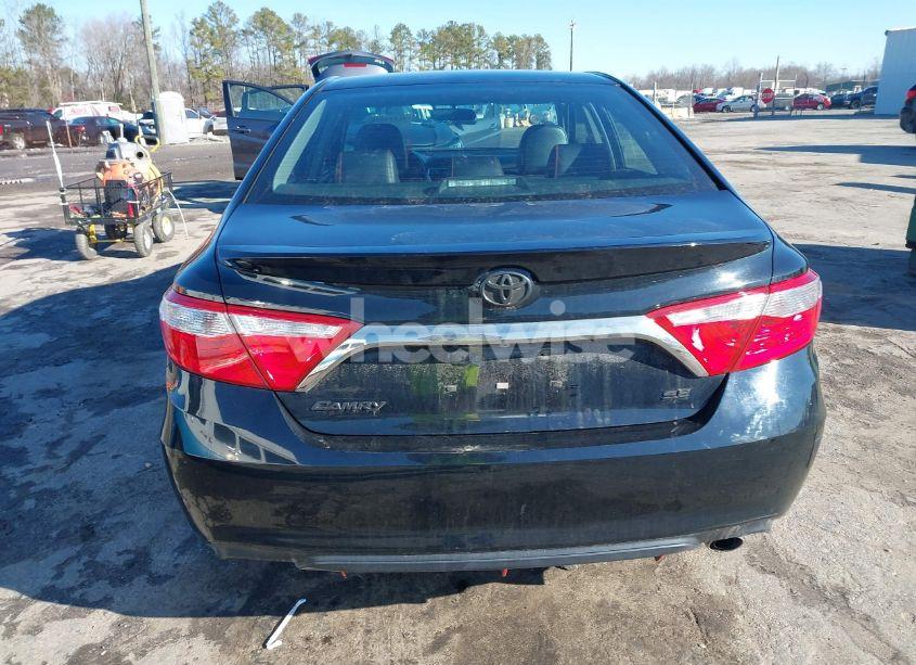 Photo 16 of 2017 Toyota Camry SE (VIN 4T1BF1FK6HU371590)