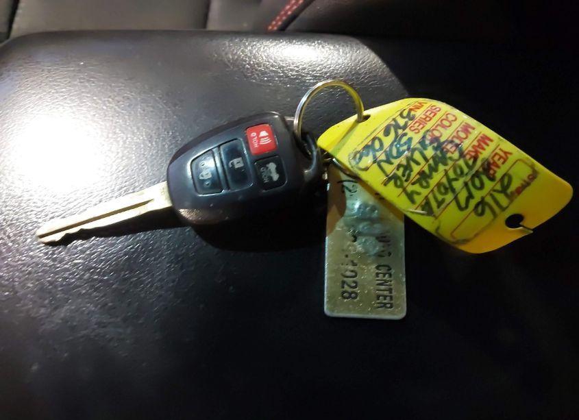 Photo 11 of 2017 Toyota Camry SE (VIN 4T1BF1FK6HU376062)